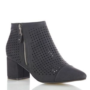 Cato Perforated Size Zip Bootie New Black New